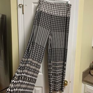NWT CHICOS PALAZZO PANTS